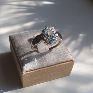 14K White Gold Pear Shaped Aquamarine & Diamond Ring Size 7